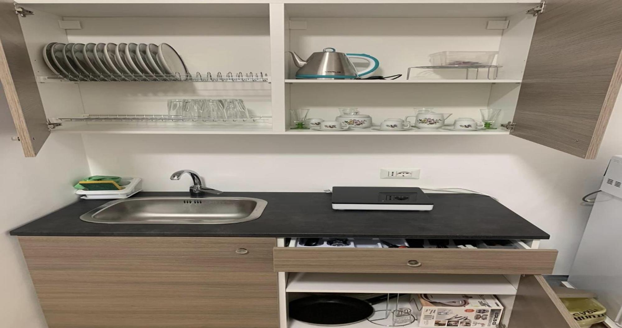 Miris Home Fast And Comfortable With Self Check In 8 Minutes Walk Near Naples Airport Exterior photo